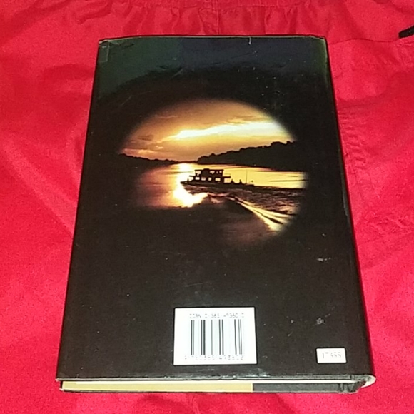 2 John Grisham Books The Testament and The Summons - Picture 3 of 6